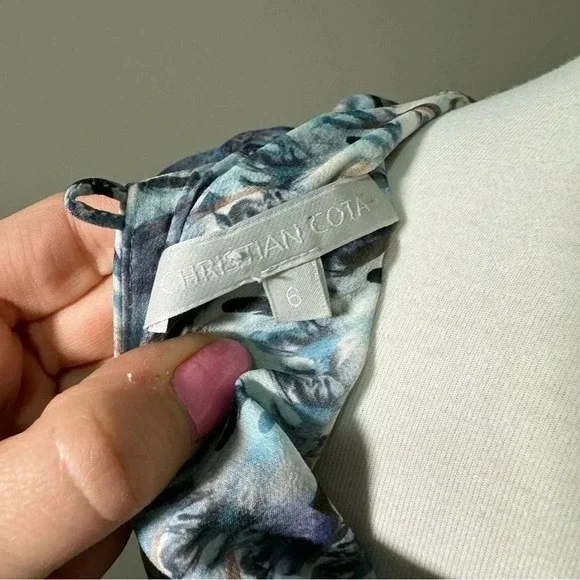 Christian  cota 100% silk ruffled mini dress 6 - Picture 8 of 8